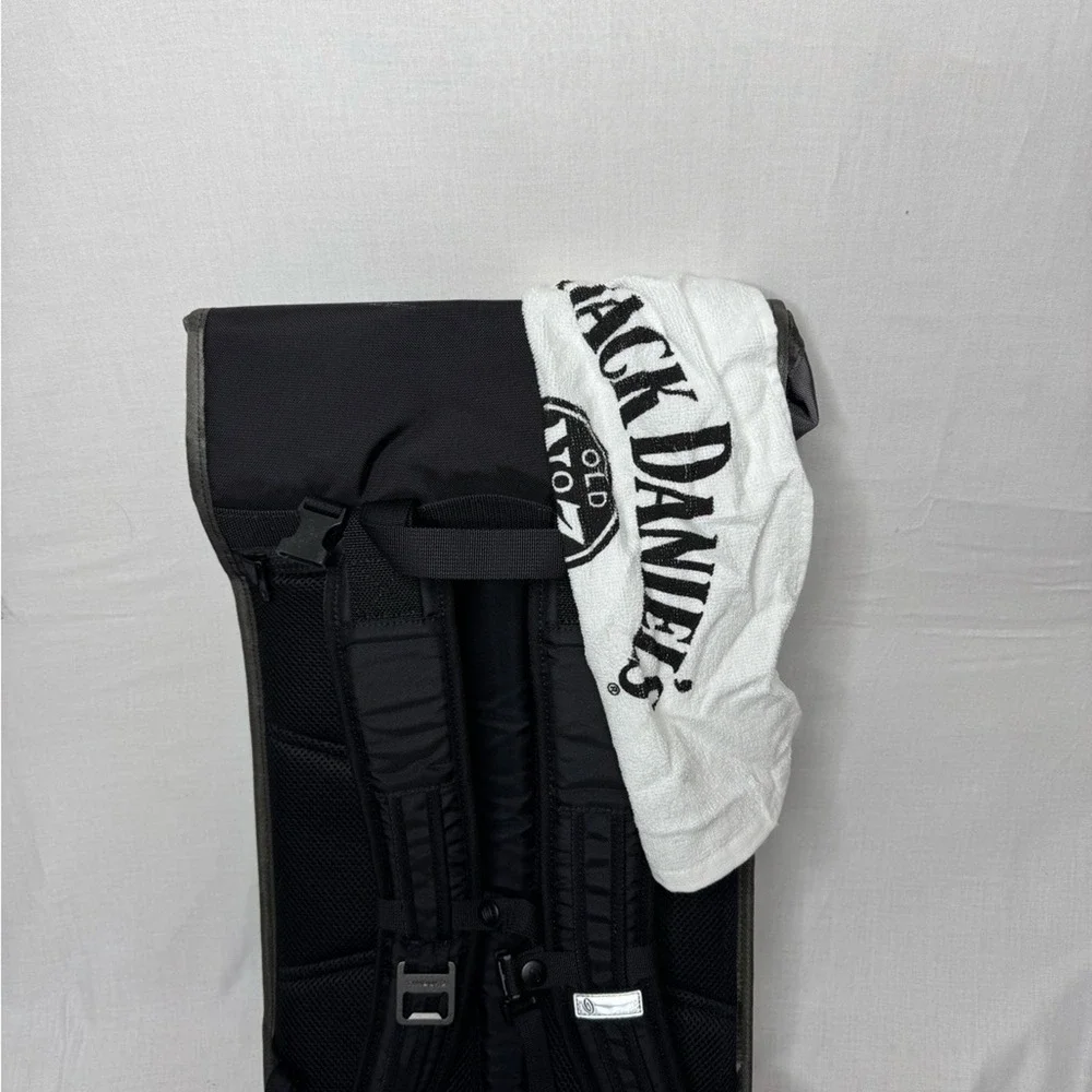 Jack Daniels Timbuk2 Backpack Cooler Hiking Traveling Tailgate‎ NWOT